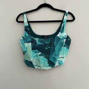 Forever 21 Green Sleeveless Fitted Crop Tank Top